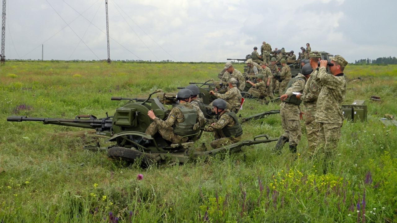 Фото военный полигон