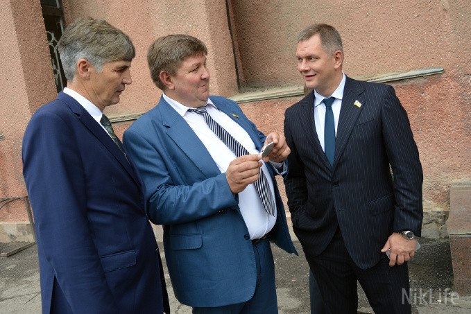 Слева направо: Александр Жолобецкий, Александр Ливик и Борис Козырь