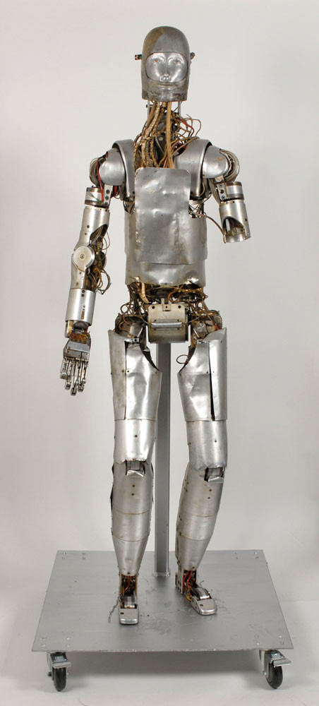 spacesuit_robot_dummy_auction02