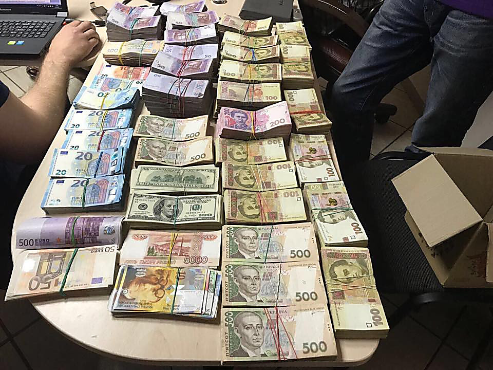 30962028fde3654196f41bf328918c3a.i999x999x670