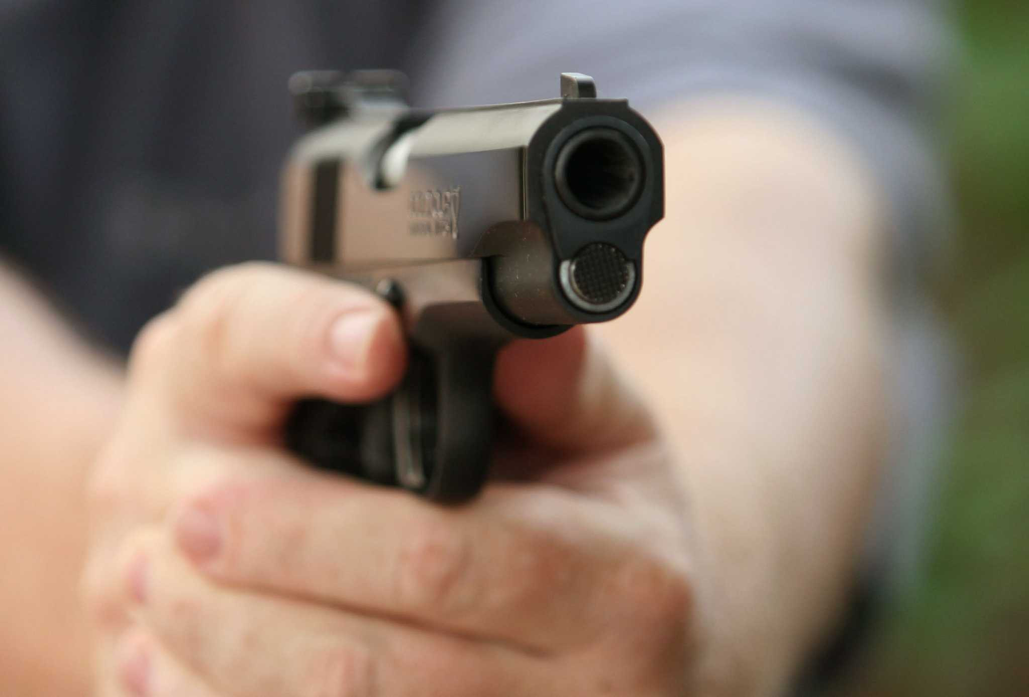 FILES-US-GUNS-CRIME