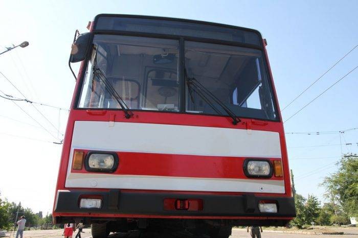 trolley-700x466-1-700x466