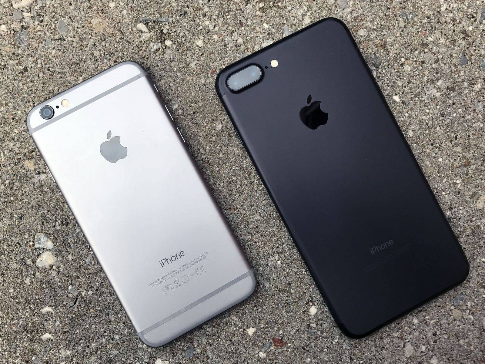 Apple-iPhone-7-vs.-iPhone-6s-5