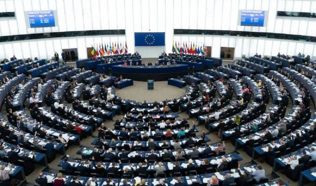 picture2_deputaty-evroparl_371817_p0
