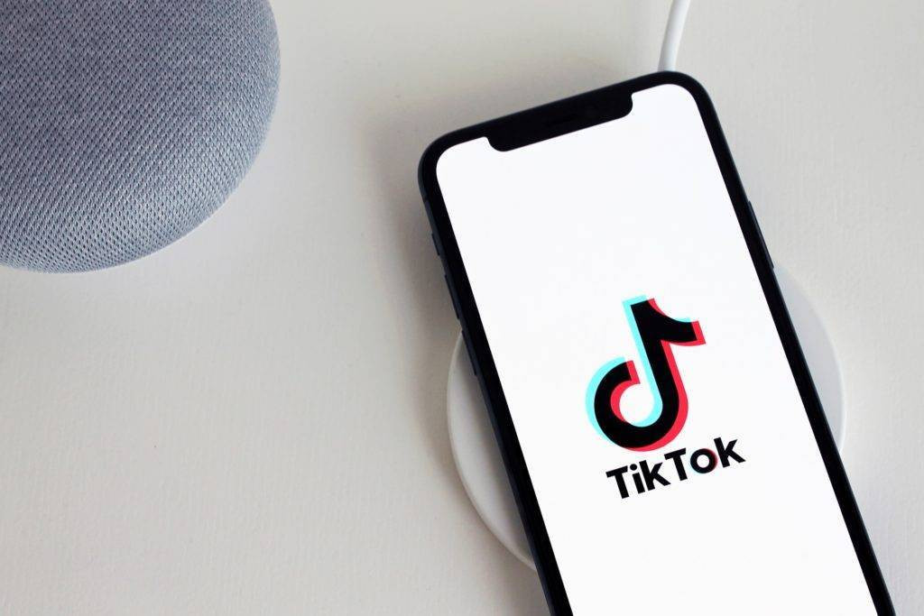 tiktok-5064078_1920-1024x683