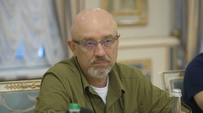 dbe93d0-5797916-reznikov-june