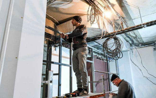 _elektromontazhnik_elektropostachannya_avariya_gettyimages_1229942242_3_650x410