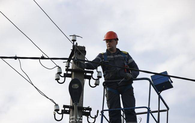 _elektromontazhnik_elektropostachannya_avariya__gettyimages_1240851291__1__12_650x410