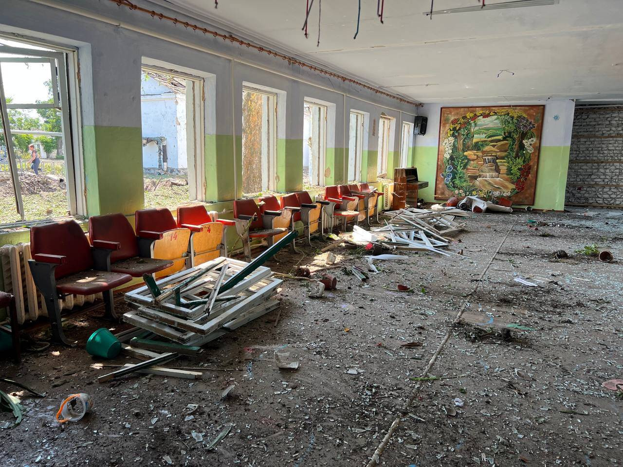 Харьков бомбёжка школы