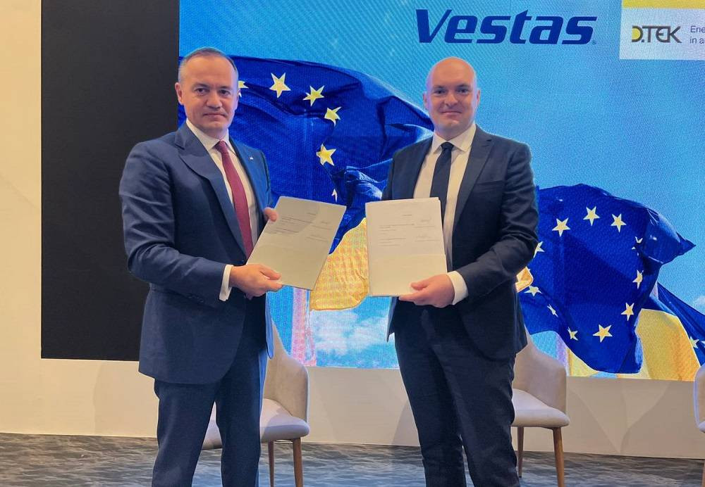 281049_657adc86f220a9_72548060