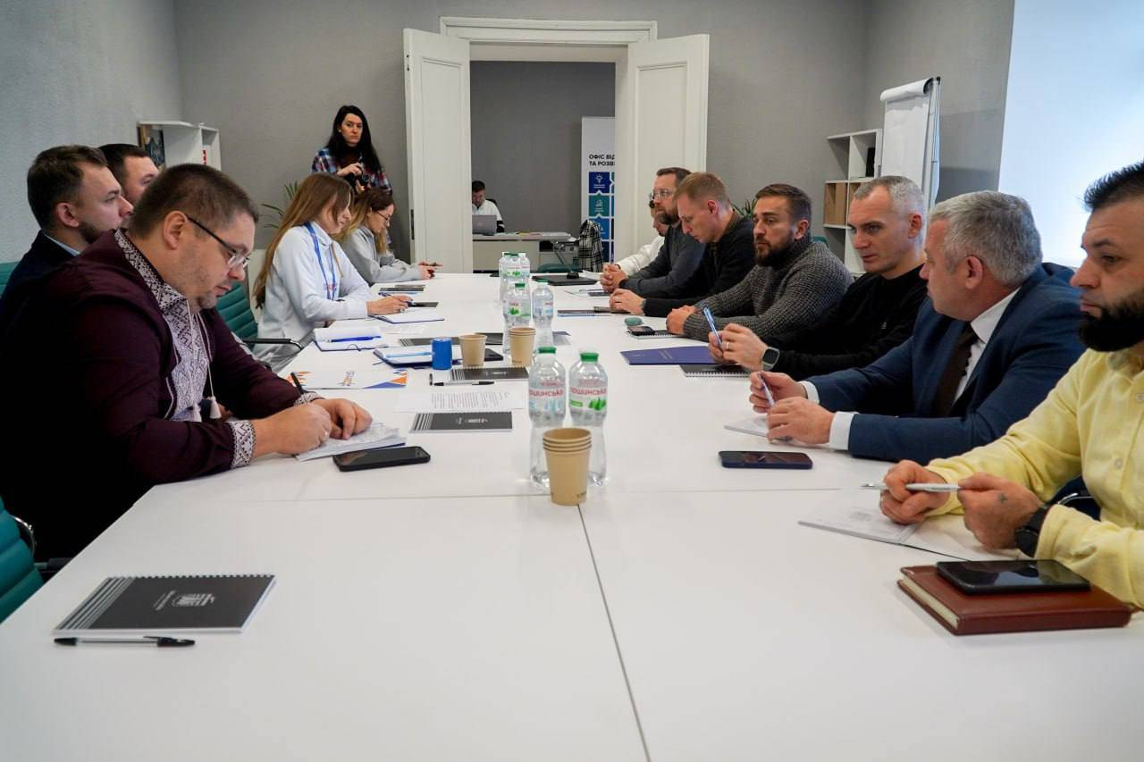 281350_658287fed10242_00926518