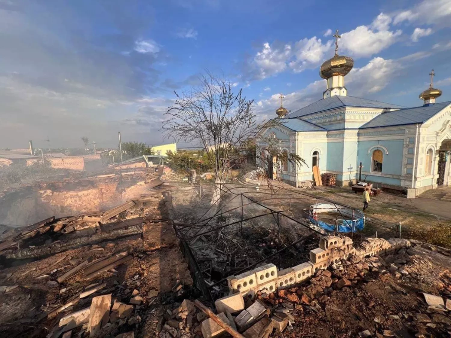 310640_6905d29f4406f2_07796418_1500