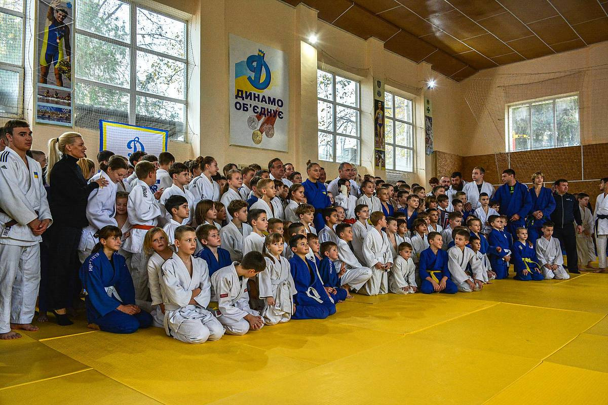 9b385c07d6e74cb6f8b4166564cada33.i999x999x670