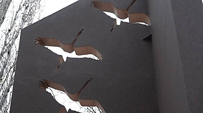 f8b7215ca6c10bfe1418e9ac7630b7c1.i999x999x670