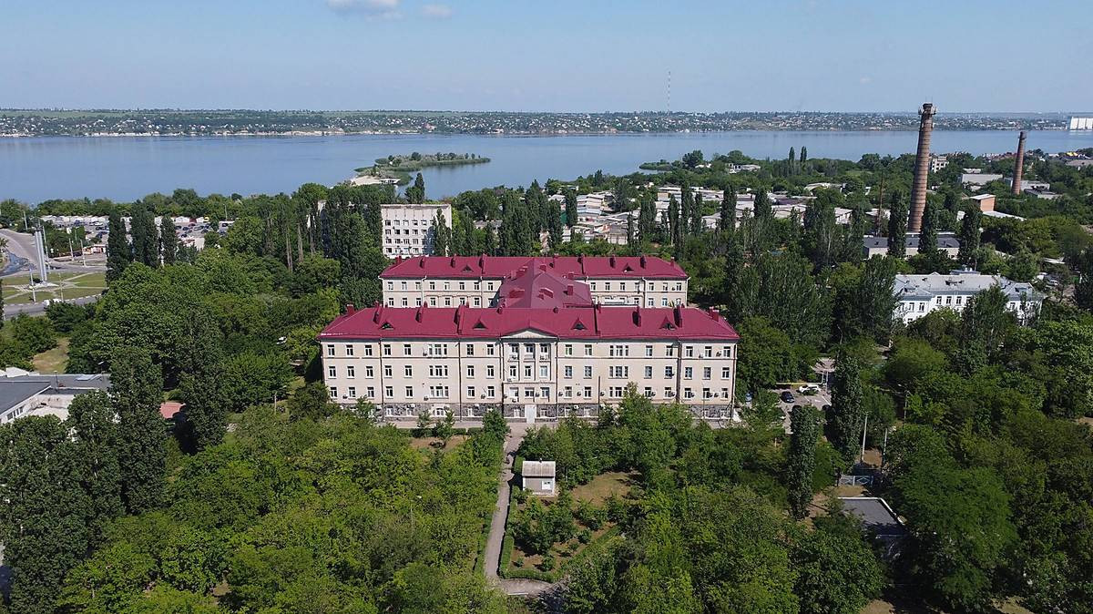 8ef5d3b87788744bcd6cde2fb62da25c.i999x999x670