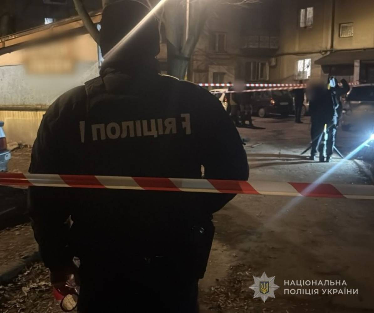 picturepicture_176530039132916772463304_1203