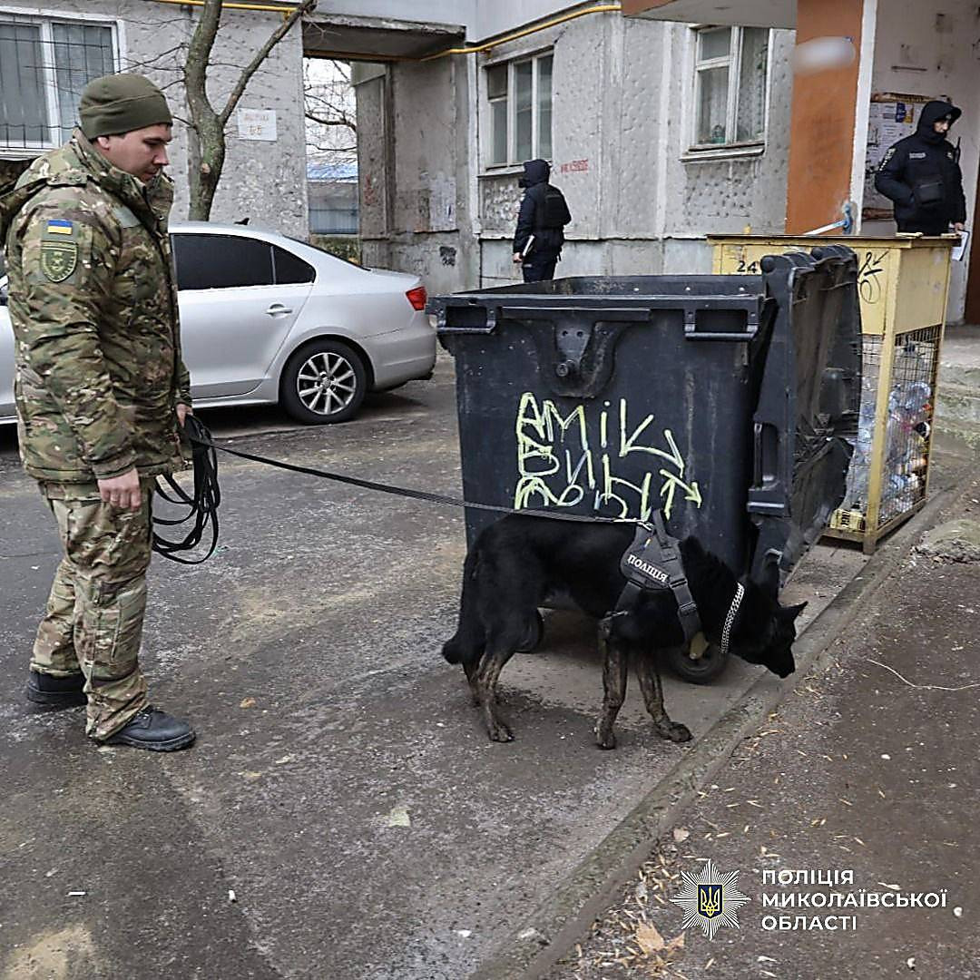 2de310a9aa3c30b44ca8372b692e7606.i999x999x670