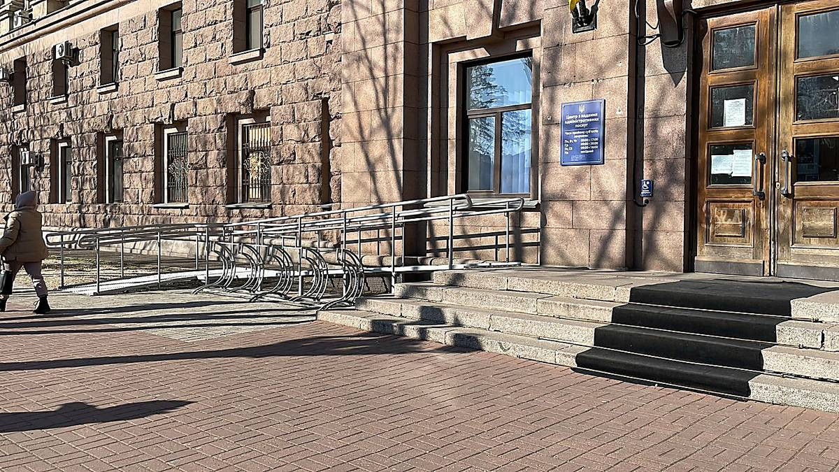 56d557ac77f70fe937521d22eabe4020.i999x999x670