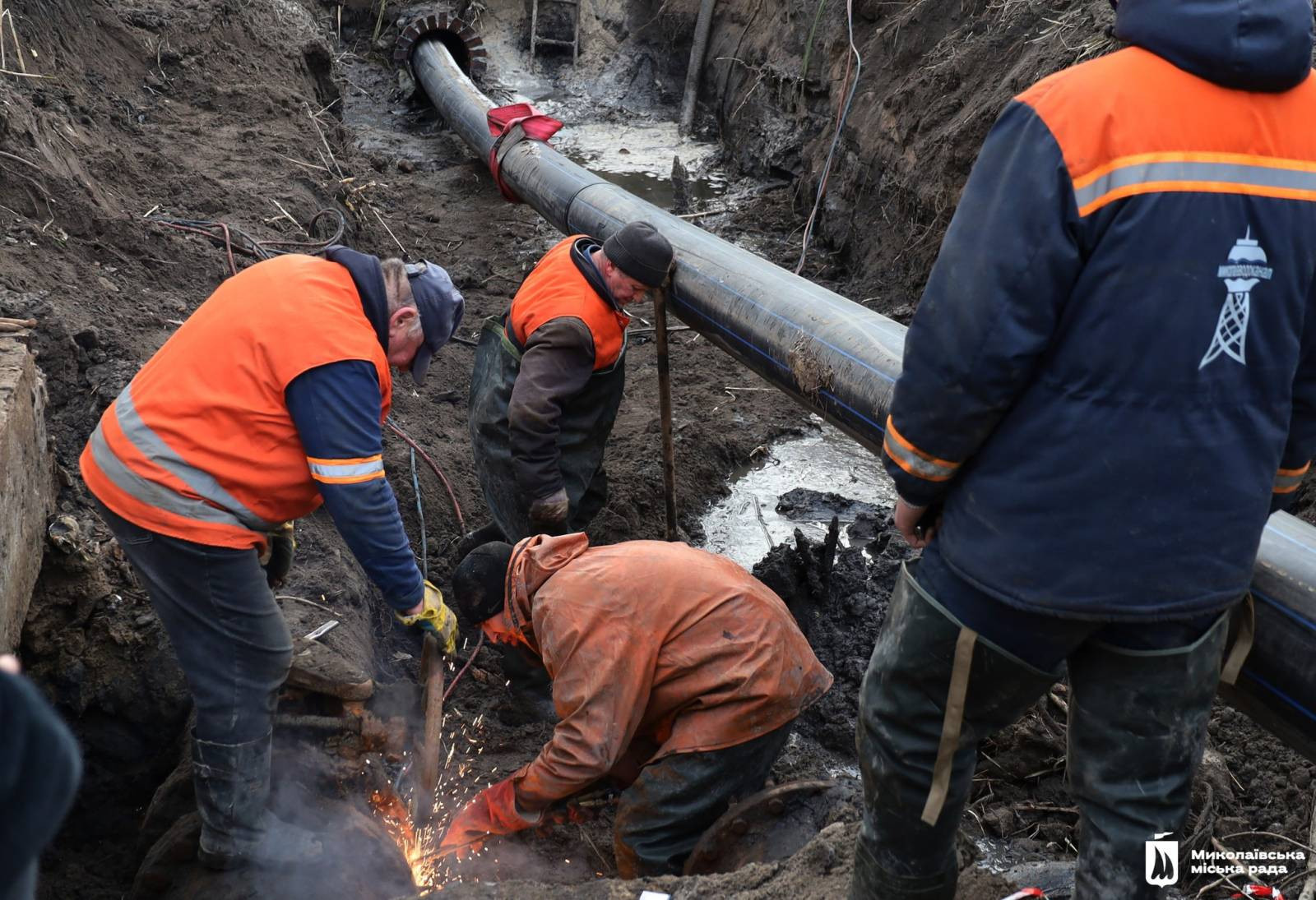 615922161_1182568694058571_8788418848379447948_n