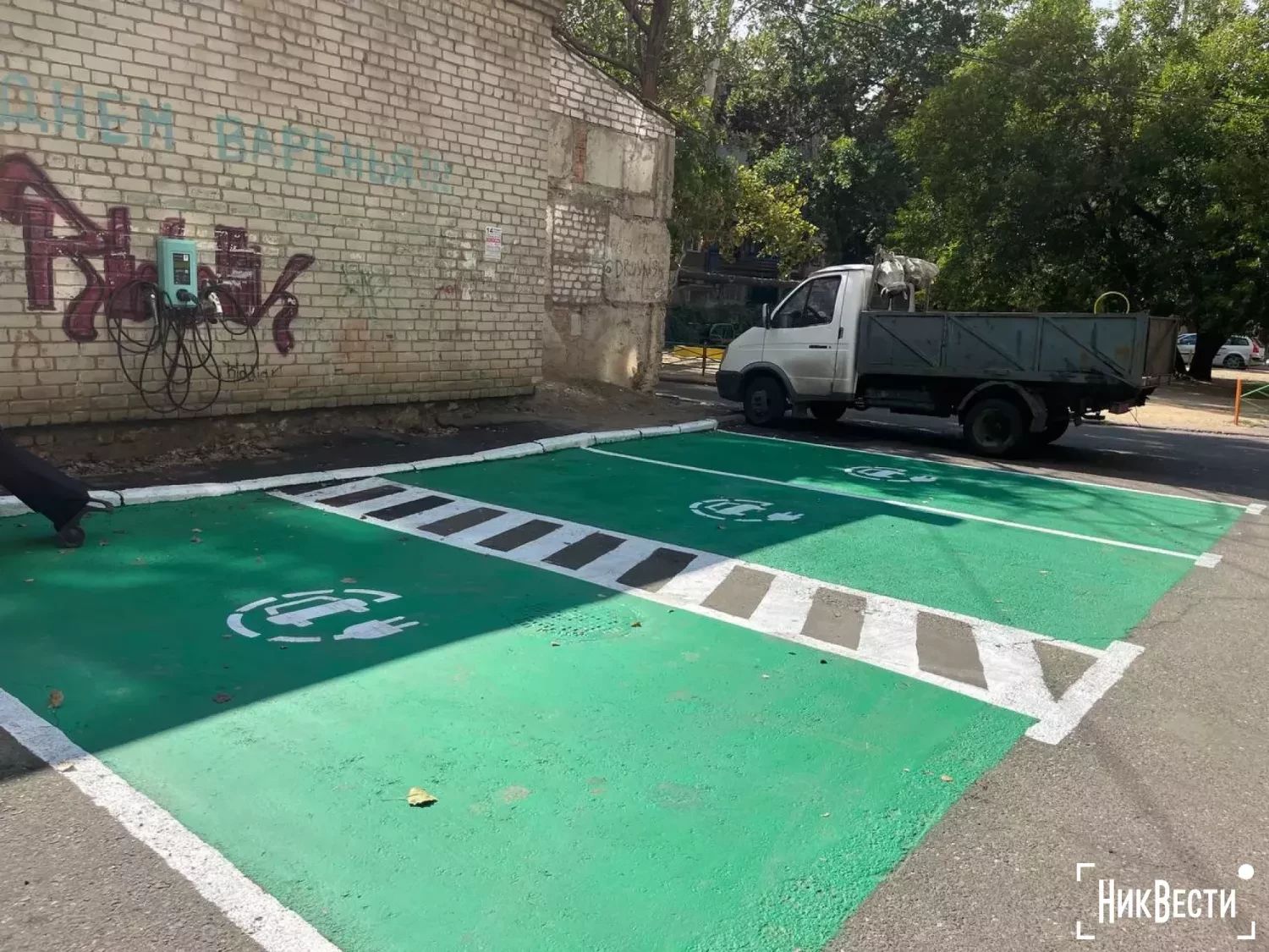 314851_698ddeb76d4f92_49329995_1500