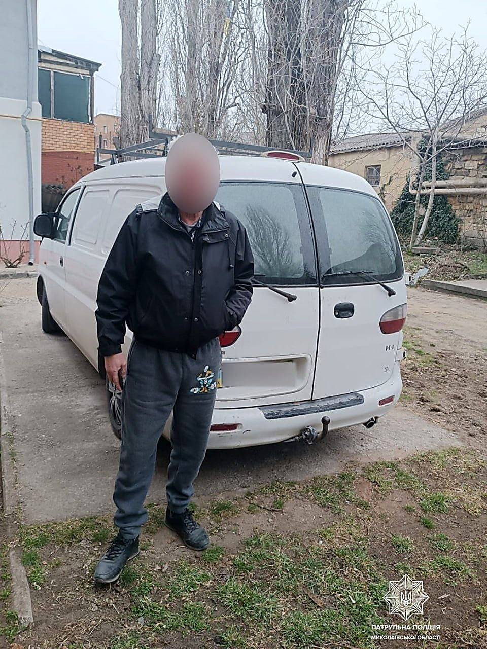 33496514f98afbb3ae35b6482b5f182f.i999x999x670