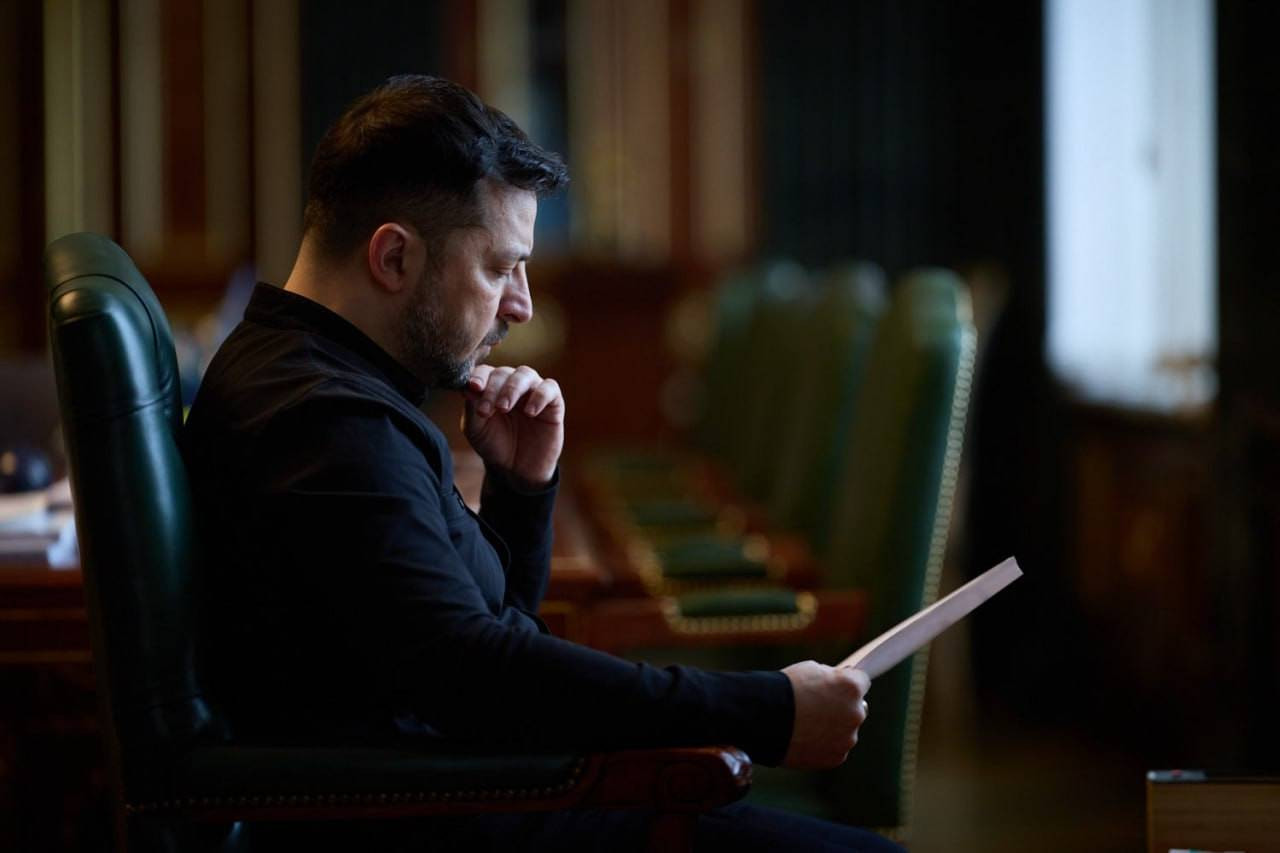 zelenskij-doruchiv-rozrobiti-plan-na-novij-opaljuvalnij-sezon-99f71bd