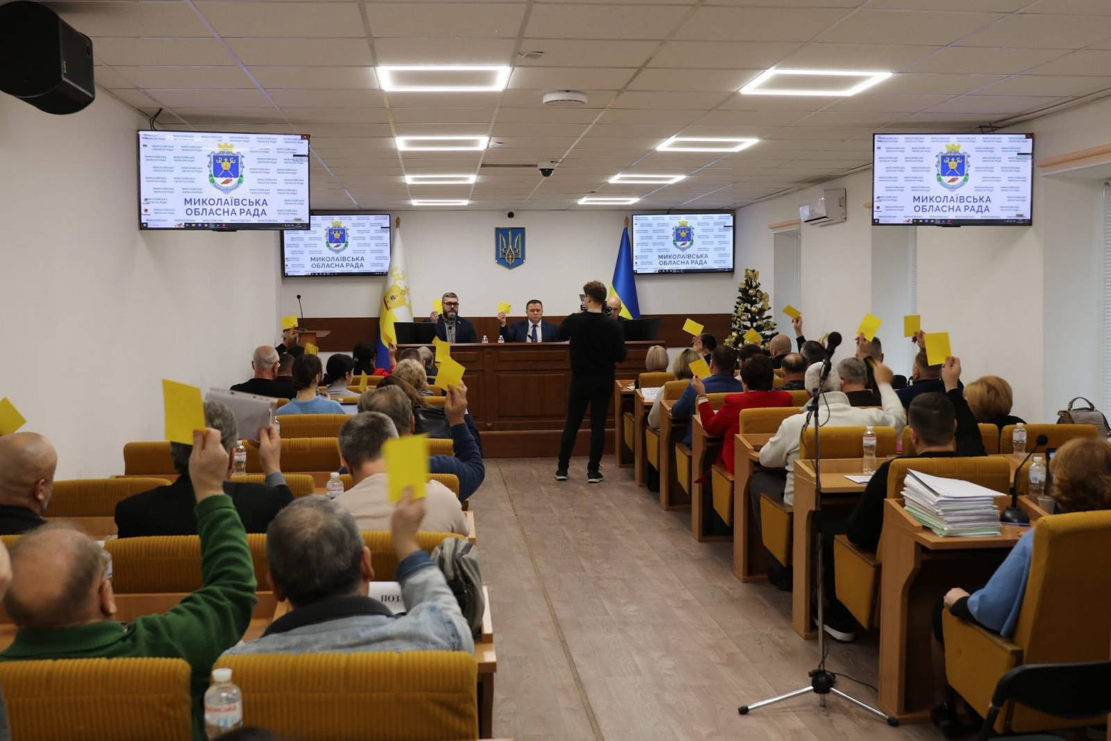 1766064309694400b5ee8fe