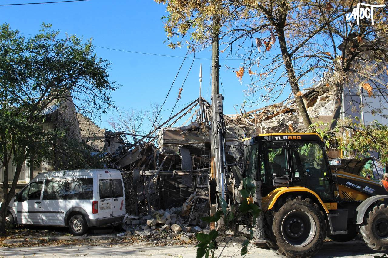 photo_5325560727949398146_y